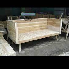 Selamat datang di furnibel.com toko furniture online terpercaya jual meja bangku minimalis besi kombinasi kayu dengan harga terjangkau. Jual Bangku Kursi Bale Bale Polos Minimalis Bahan Kayu Jati Mentahan Kab Jepara 57 Meuble Jepara Tokopedia