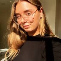 Megan Townsend's Instagram, Twitter & Facebook