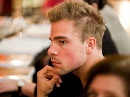 Érdemes a titkainkról beszélni a színpadon”