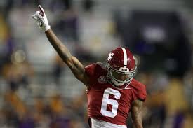 Photo by chris graythen/getty images. Nothing Is Stopping Devonta Smith Bleeding Green Nation