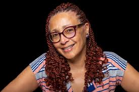 Angela Gibbons's Instagram, Twitter & Facebook