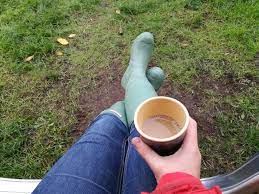 Dunlop gummistiefel purofort thermo+ s5. Hygge Im Garten Herbst Gummistiefel Couch