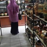 Eg plus marketing sdn bhd. Yong Huat Heng Brick Earthen Ware Factory Gift Shop In Kuching