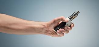 Czy e-papieros jest szkodliwy? - skutki palenia e papierosów | Apteka Nowa  Farmacja