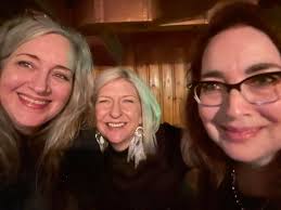 Laurie Gustafson's Instagram, Twitter & Facebook