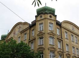 Description die ist die offizielle facebookseite von andi schweiger's kochschule im hofbräukeller am wiener platz. Innere Wiener Strasse In 81667 Munchen Au Haidhausen Bayern