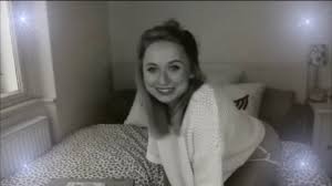 Stojíme za několika úspěšnými značkami hodinářského a šperkařského zboží a dodáváme tyto produkty do téměř dvou tisíc obchodů v celé evropě. Shopaholic Nicol Feat Gogo Hoggy Smusa Ideme Na To Michael Musician Remix Youtube