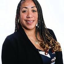 Pam Barry's Instagram, Twitter & Facebook