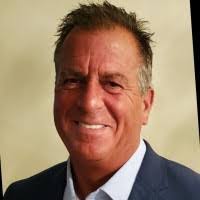 Eric Lahoda's Instagram, Twitter & Facebook