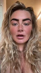 Tami Elder's Instagram, Twitter & Facebook