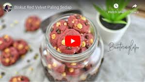 Bring the edges of the dough around the filling and pinch the edges together to seal, adding more dough if necessary to. Biskut Red Velvet Si Baldu Merah I M In Love Buat Orang Lapo