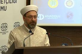 Diyanet i̇şleri başkanı ali erbaş ayrımcılık yaratacak açıklama ülkemiz imam. Diyanet In Emine Bulut Cinayeti Aciklamasina Tepki Kimsenin Emaneti Degiliz Evrensel