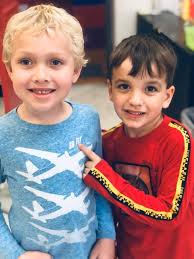 Second graders learn syllable division