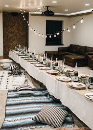 The Perfect Friendsgiving Friendsgiving Decorations Friendsgiving Thanksgiving Setting