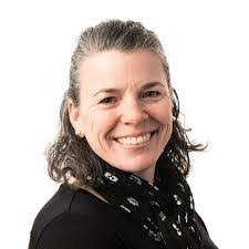 Aimee Nolan's Instagram, Twitter & Facebook