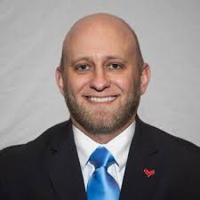 Anna?" At a Gopher football game recently, I was delighted to be recognized  by a manager I had while in college. We'd kept in touch for a bit after I  graduated –