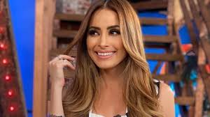 Una de las más guapas conductoras de la televisión mexicana es sin duda alguna cynthia. Imperdible Estas Fueron Las Sorpresas Que Recibio Cynthia Rodriguez Por Su Cumpleanos Minuto Neuquen