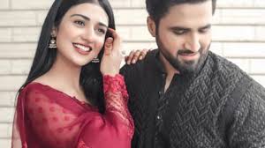 Sarah khan has garnered a wide recognition and public appreciation through her wonderful performances in her plays. Sarah Khan Pakistan Actress With Her Baby Dump