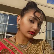 Simran Modhera (@simran_modhera) • Instagram photos and videos