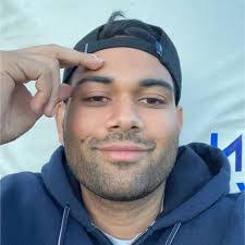 Manveer Singh's Instagram, Twitter & Facebook