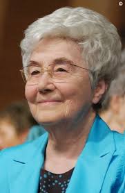 La rotonda tra via dei mille e via savonarola porterà il nome di chiara lubich. Chiara Lubich Press