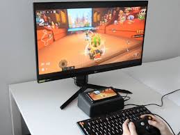 World's First Smartphone Gaming Console