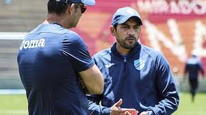 ↑ «unasur se reúne hoy en lima para tratar situación de venezuela». Bolivar Debuta Hoy En La Copa Sudamericana Los Tiempos