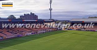 Ohknotty Dog knots coed girl apartment