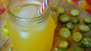 In a pitcher, combine calamansi juice, water, and 3/4 cup simple syrup. Calamansi Juice Filipino Summer Drink Ang Sarap Grabe Youtube