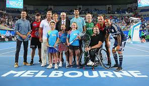 For novak djokovic , it's a makeshift game of tennis in a living room with frying pans as the rackets. Spassiges Entertainment Event Mit Novak Djokovic
