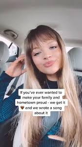 Kylie Carter (loticarter)