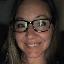 Jill Huber's Instagram, Twitter & Facebook