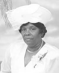 Obituary for Roselyn Punchetha Pratt-Saunders