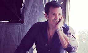 Miguel sierralta, best known for being a tv producer, was born in caracas, venezuela on friday, april 10, 1970. El Show Business Como Motor De Accion