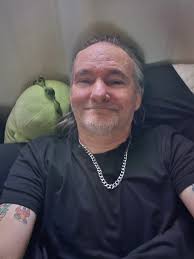 Hello everyone. Just wanted to introduce myself and share a pic. Im Rob. 52  years young. Hope tk make friends and see whag happens.