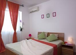 Unitățile au aer condiționat, tv prin cablu și balcon. O ViaÈÄ De CÄmin Altfel Cum AratÄ Primul Campus Privat Din Romania