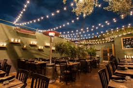 Welcome Restaurant Terrasse Terassenideen Lichterkette Draussen