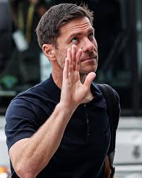 ⚽ La Domino's Ligue 2 reprend dès ce soir sur beIN SPORTS ! 🔥 Vivez les 9  matchs de la soirée en multiplex sur beIN SPORTS 1 et en intégralité sur les