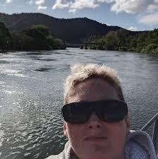 How many nesting boxes do chickens need?