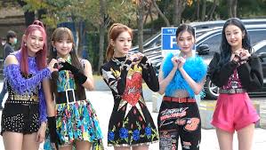 The group consists of jinny, denise, soodam, dita, . Secret Number Wikipedia