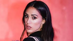 Cecilia Rodriguez rompe il silenzio sulla lite con Belen: "Chi è ferito  ferisce"