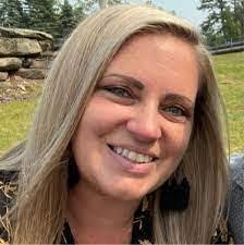 Deirdre Tyson's Instagram, Twitter & Facebook