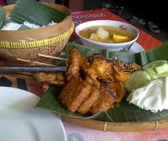 Lalapan, 947 tempat, daftar wisata kuliner lalapan di kab ponorogo. Ayam Bakar Lientang Di Malang Garnesia Com