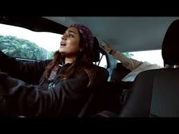 Janji taufik untuk menerima dirinya seadanya dia, hanya tinggal janji. Tonton