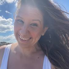 telling everyone this is the #TS12 album cover 😏