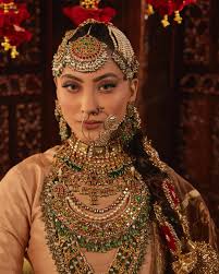 Harpreet kaur virk (@makeupbyharpyvirk) • Instagram photos and videos