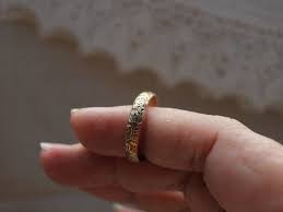 Find the perfect wedding ring to pair with your engagement ring. Amazon Com 14k Gf Floral Pattern Band Ring Handmade