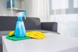 Le nettoyage de locaux se cet appareil muni de roulettes permet de contenir tous les produits d'entretien nécessaires au nettoyage de locaux professionnels ou des chambres dans le. Les Professionnels Du Nettoyage Guilbert