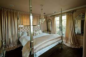 Photogallery of paris hilton updates weekly. 20 Celebrity Master Bedrooms You Will Envy Celebrity Bedrooms Modern Room Decor Master Bedroom