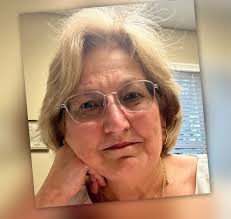 Can anyone confirm that this is Jerome McFarlain in this picture? And what  year was it take? This man is my last link ..